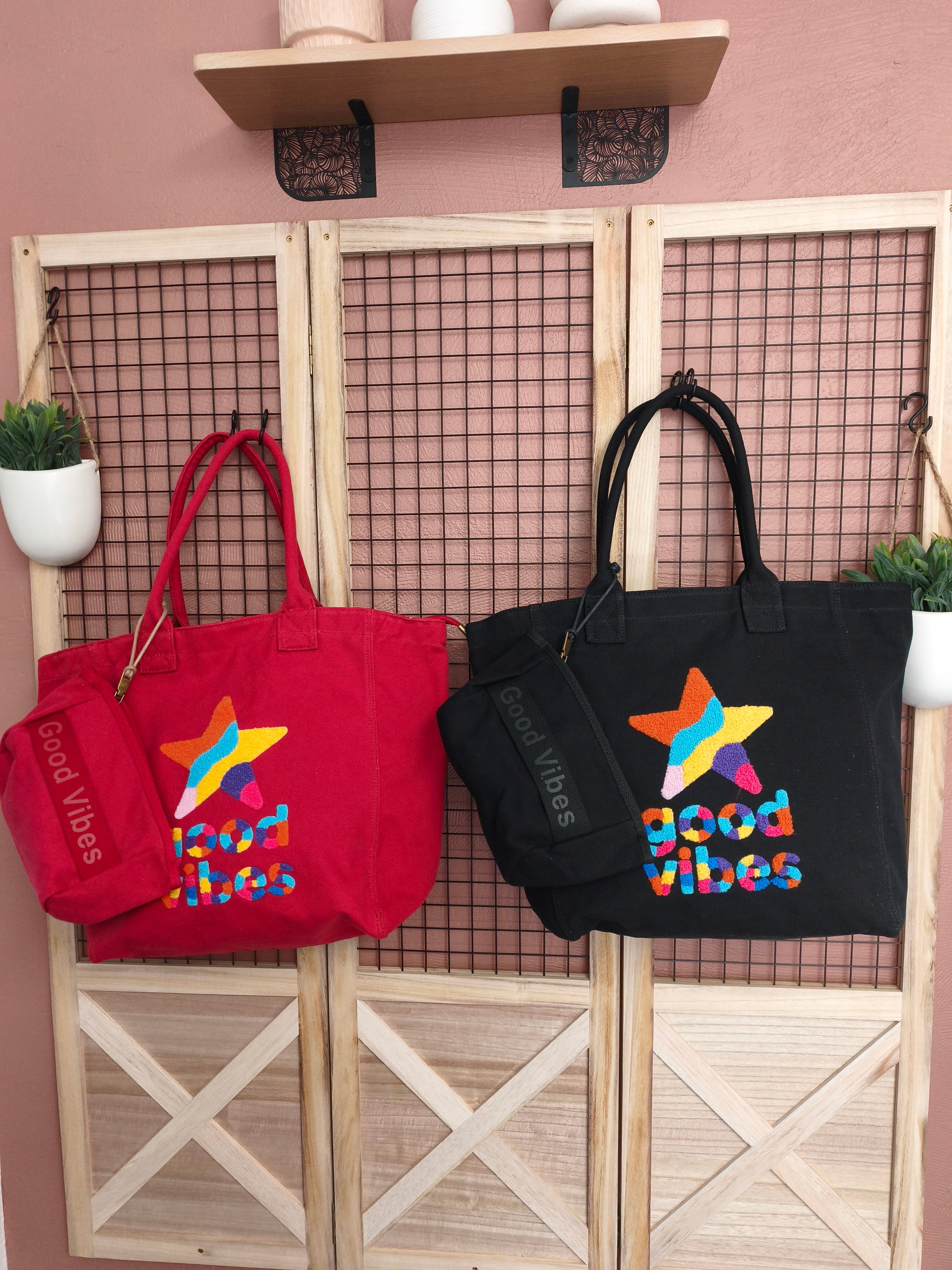 Sac fourre tout avec sa pochette