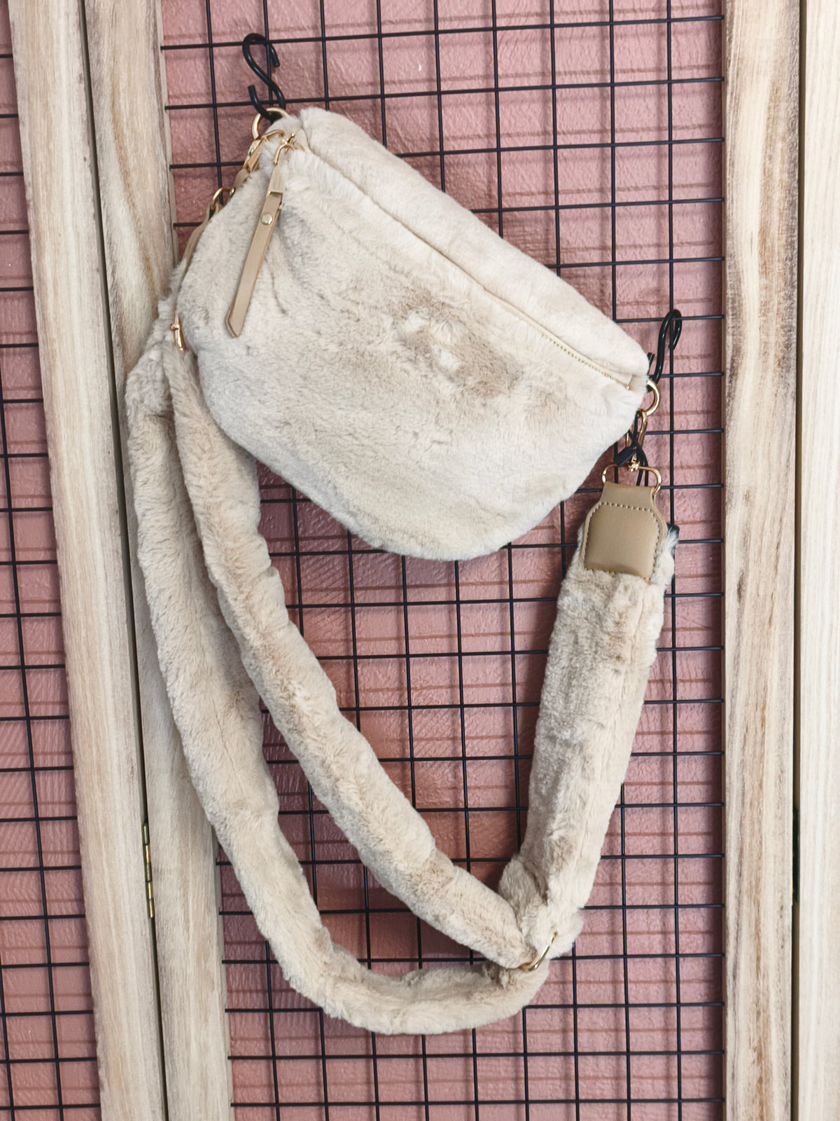 Sac banane fausse fourrure