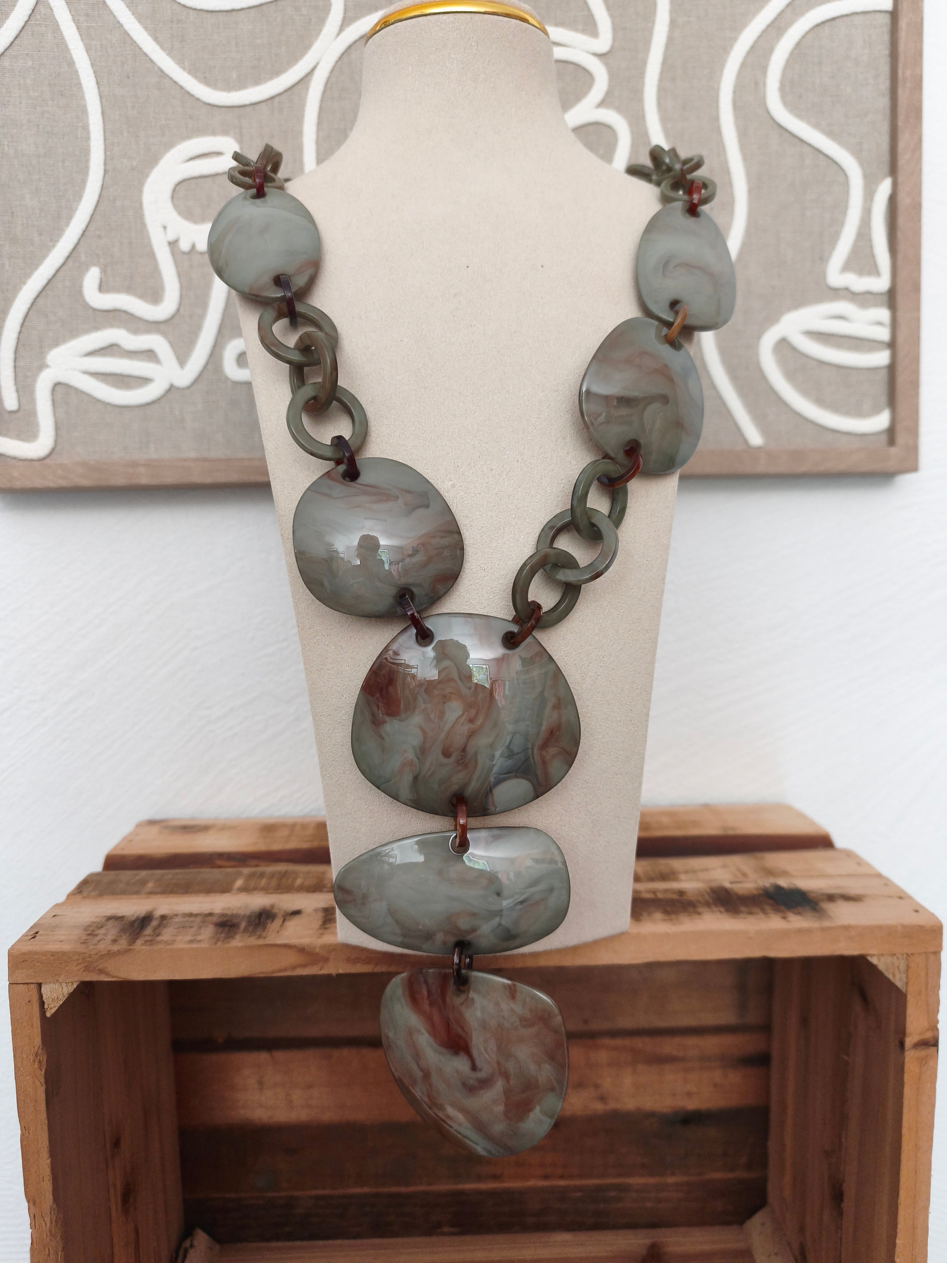 Collier