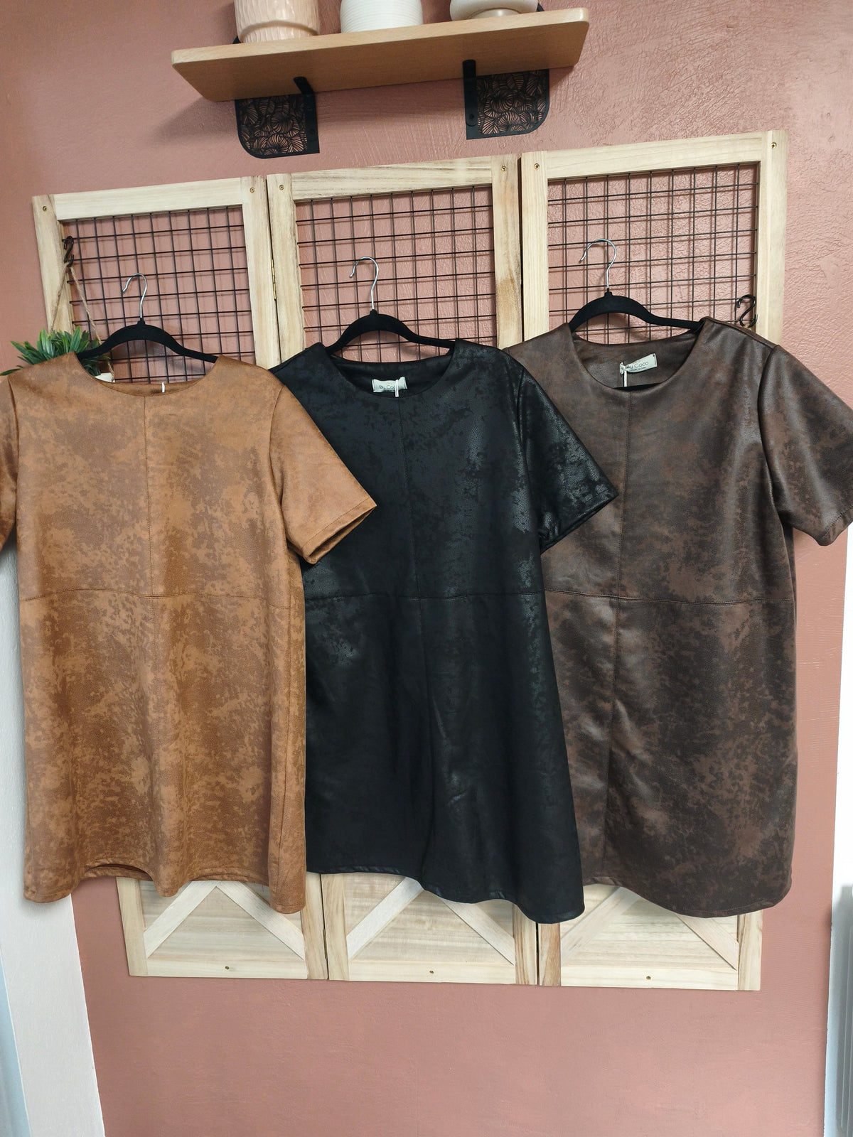 Robe style daim