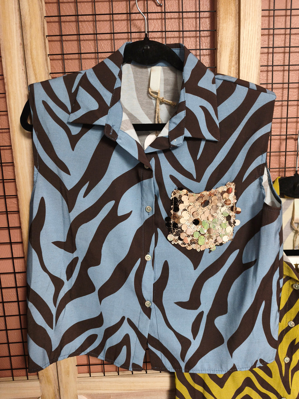 Chemise avec épaulettes