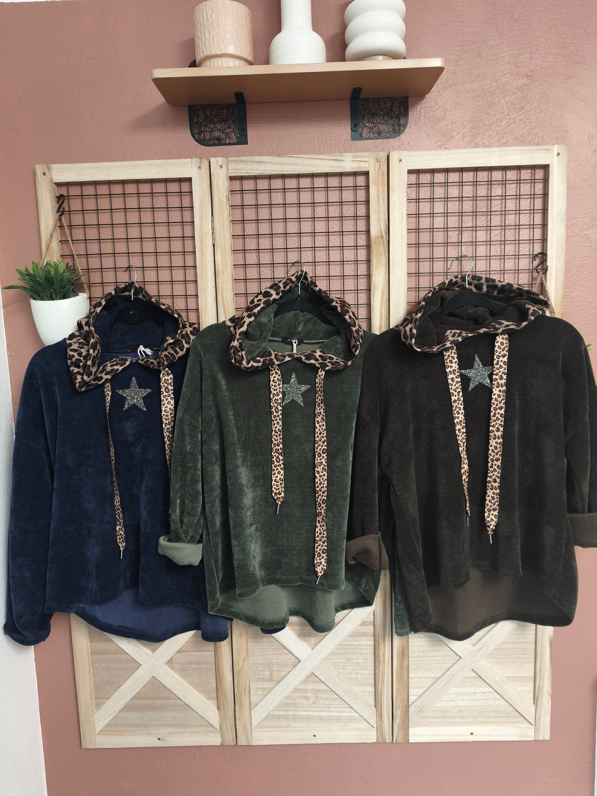 Pull capuche velour